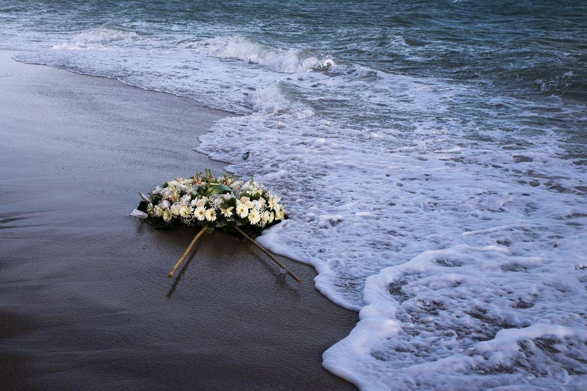 Migranti, Sea Watch: “116 morti in naufragio nel Mediterraneo centrale, solo uno tratto in salvo”