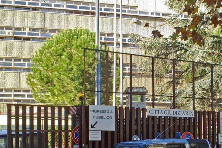 Roma, accusa di abusi su paziente: ok Tribunale a patteggiamento Richeldi