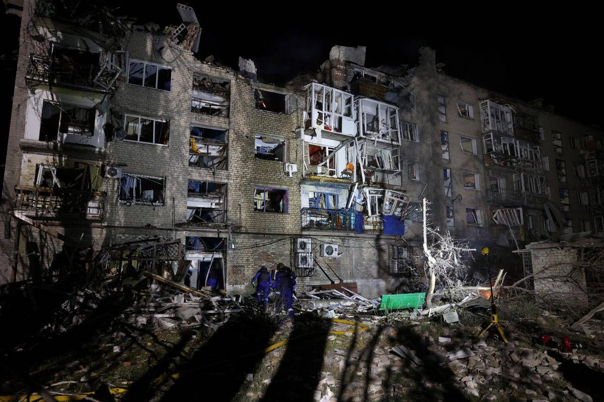 Ucraina, Pokrovsk: gli scontri sul terreno e la guerra vinta dai russi nei deepfake