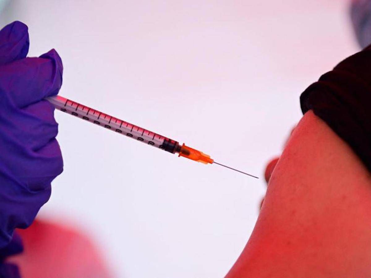 In Piemonte 30mila nuovi casi di tumore l’anno, oncologi: “Vaccinare tutti i pazienti”