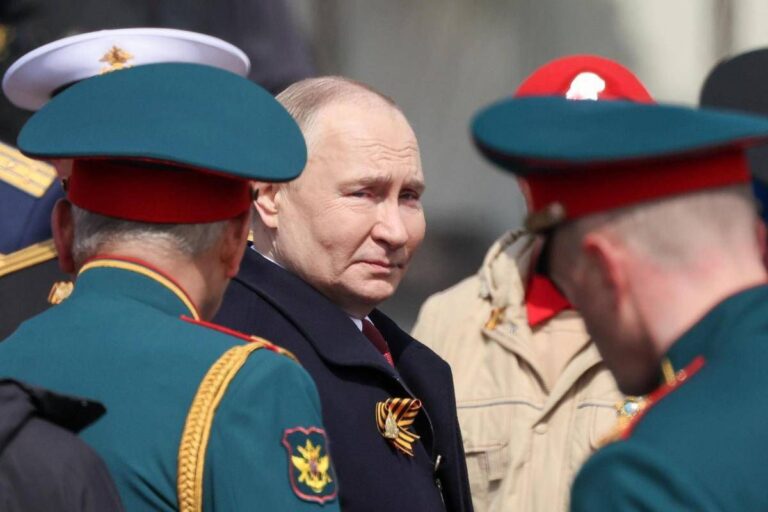 Escalation di attacchi con droni ucraini in Russia, Putin alza livello di sicurezza