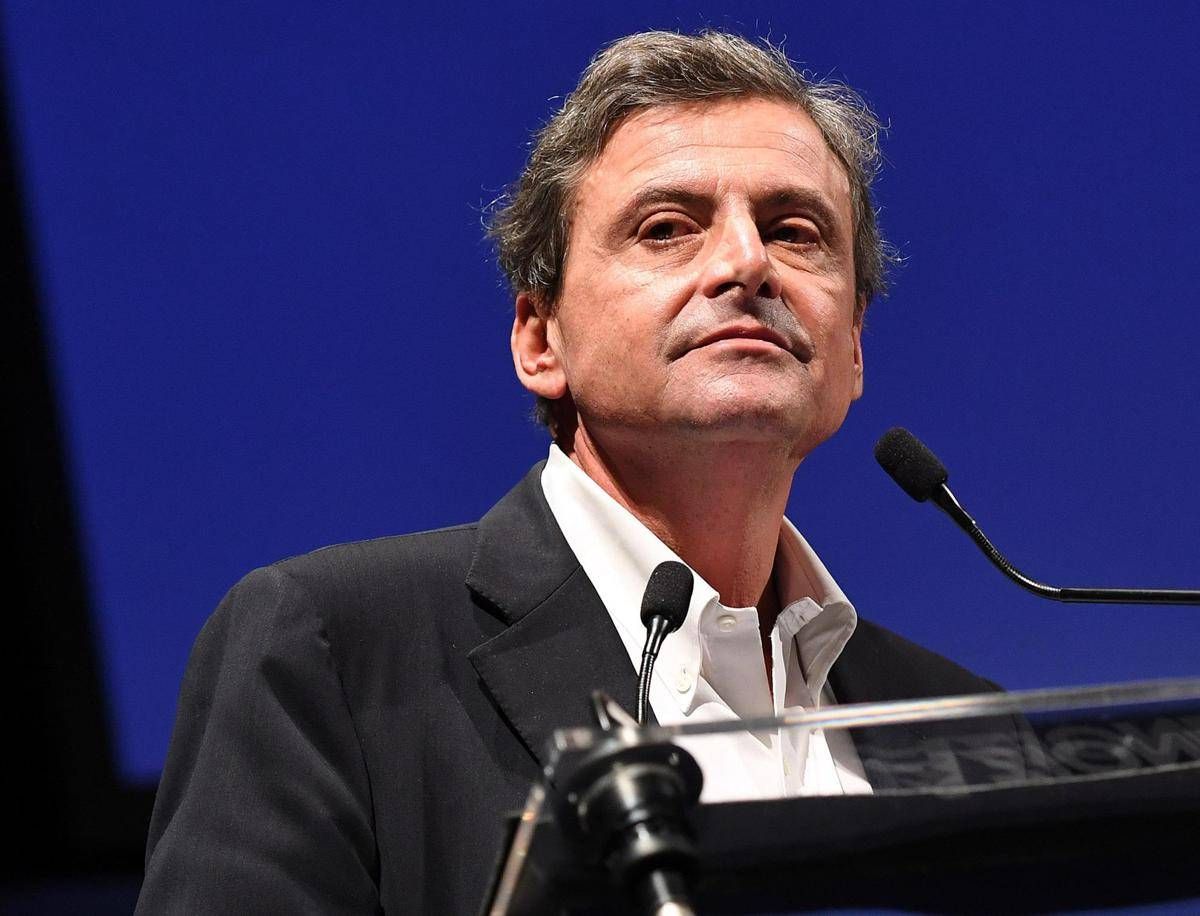 Lega, fonti: partito agir&agrave; contro Calenda per accuse soldi da Russia. E lui replica: &ldquo;Traditori della Patria&rdquo;