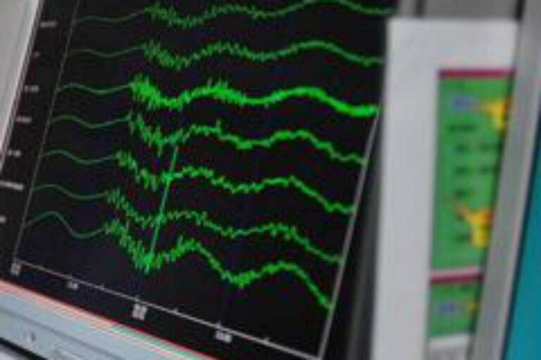 Terremoto in Russia, la scossa di magnitudo 7.4 al largo della Kamchatka