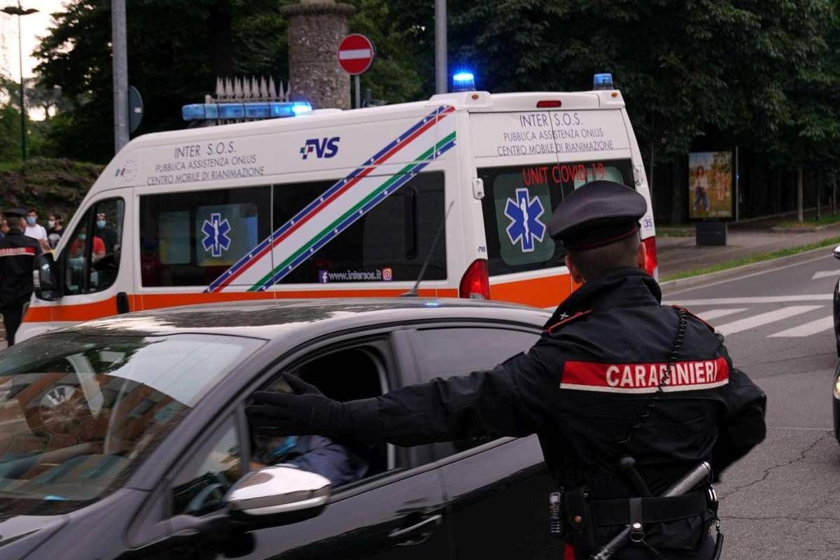 Modena, prete accoltellato in strada: &egrave; ferito