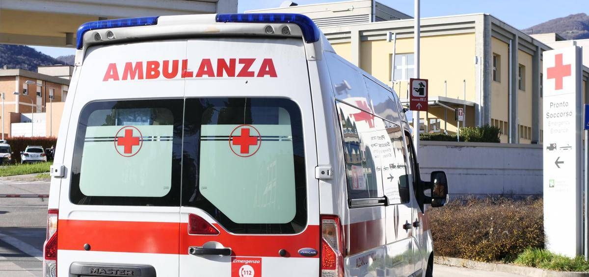 Roma, 16enne accoltellato all’addome: è in codice rosso, fermato un coetaneo