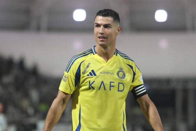 Ronaldo, clamoroso in Arabia: si rifiuta di giocare e protesta con il Pif