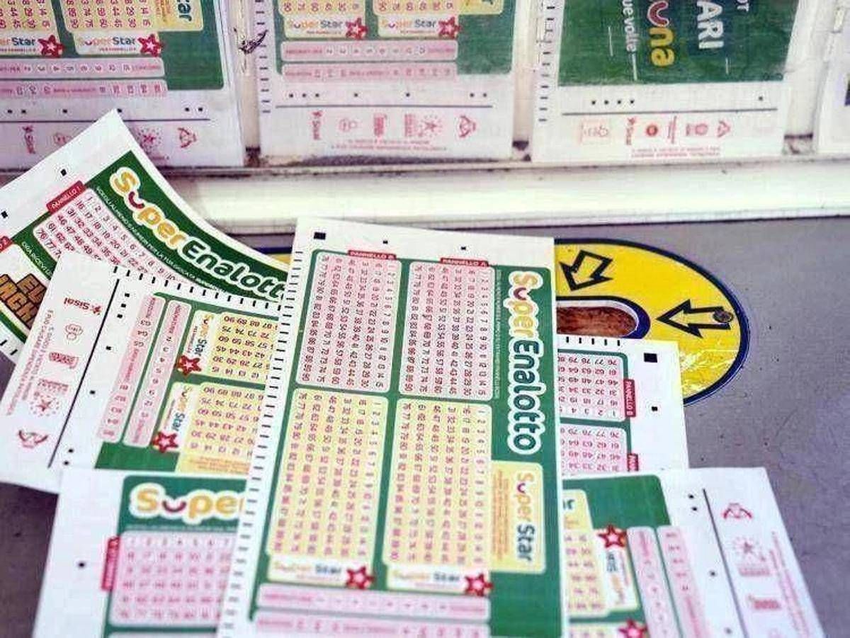 SuperEnalotto, numeri e combinazione vincente oggi 6 settembre