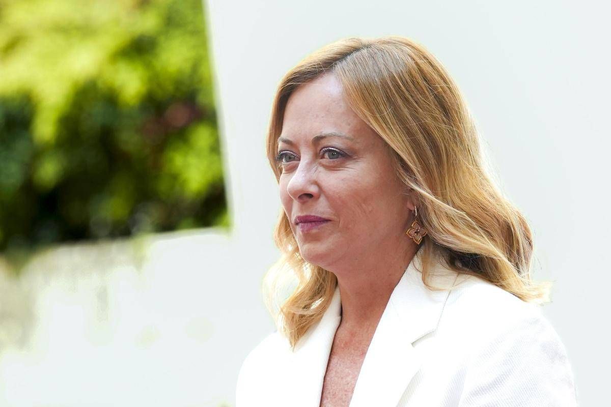 Ucraina, Meloni: “Spiragli di pace, accordo ancora complicato ma possibile”