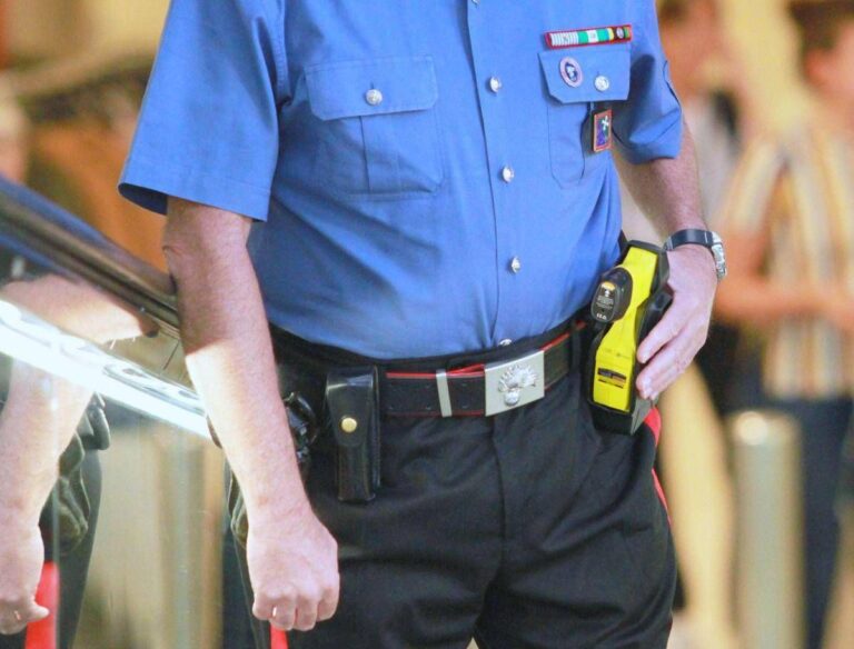 Altro morto per il taser, è un 47enne di Genova: secondo caso in 24 ore
