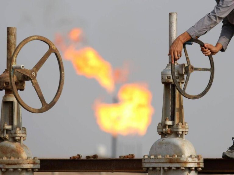 Dazi, ira Trump contro India per acquisto petrolio russo: tariffe aggiuntive del 25%