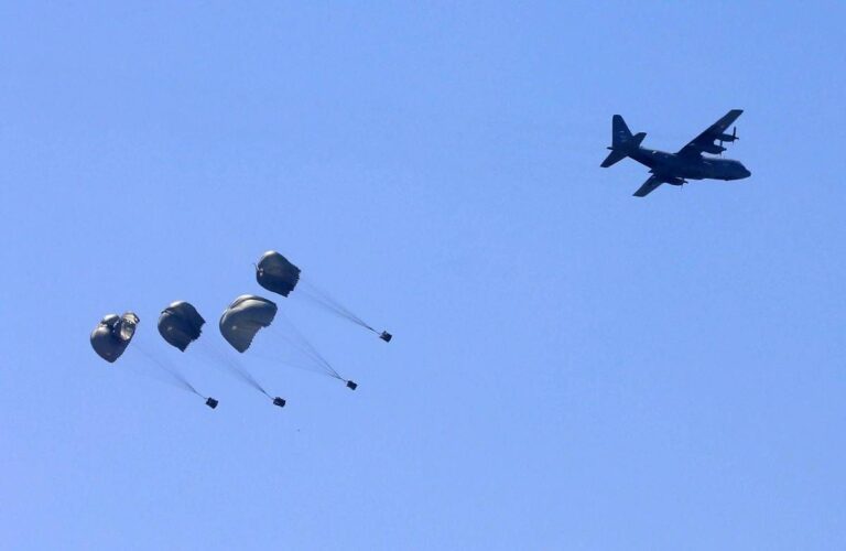 Gaza, colonnello Verdolini: “Lanciate 96 tonnellate di cibo”