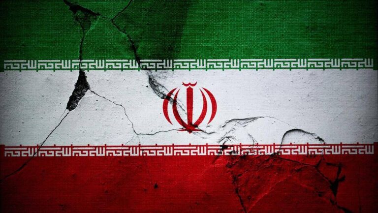 Germania, Francia e Gb attivano ripristino sanzioni internazionali contro l’Iran