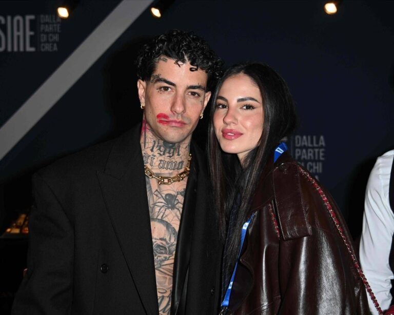 Giulia De Lellis e Tony Effe, fuga romantica in Puglia in attesa di… Priscilla