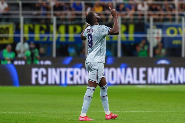 Inter-Udinese, c’è rigore per i bianconeri ma l’annuncio Var non si sente. Cos’è successo