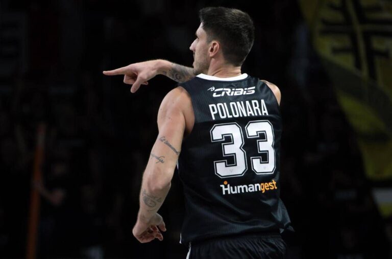 La Dinamo Sassari riabbraccia Polonara: “Crediamo nel suo percorso di recupero”