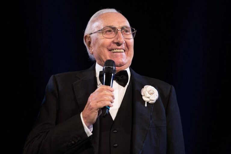 Morte Pippo Baudo, mercoledì i funerali in Sicilia. Camera ardente domani al teatro delle Vittorie di Roma