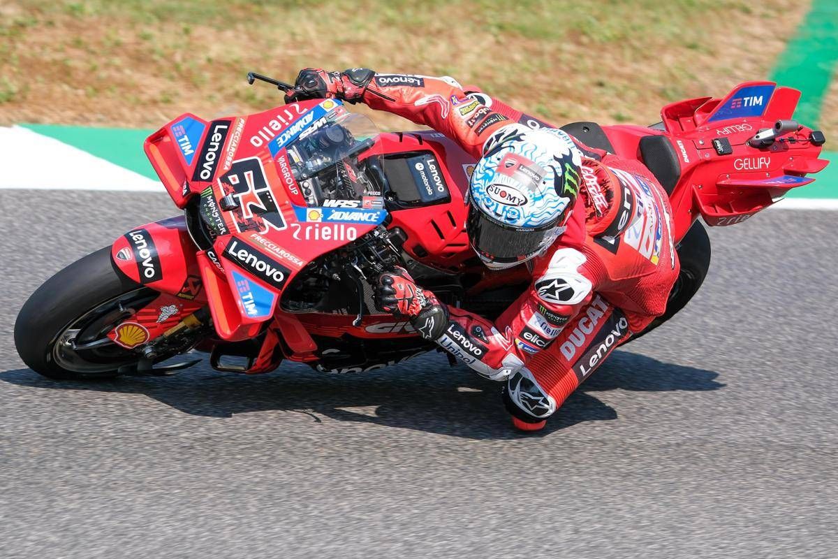 MotoGp, la rabbia di Bagnaia: “Sto perdendo la pazienza, voglio spiegazioni”