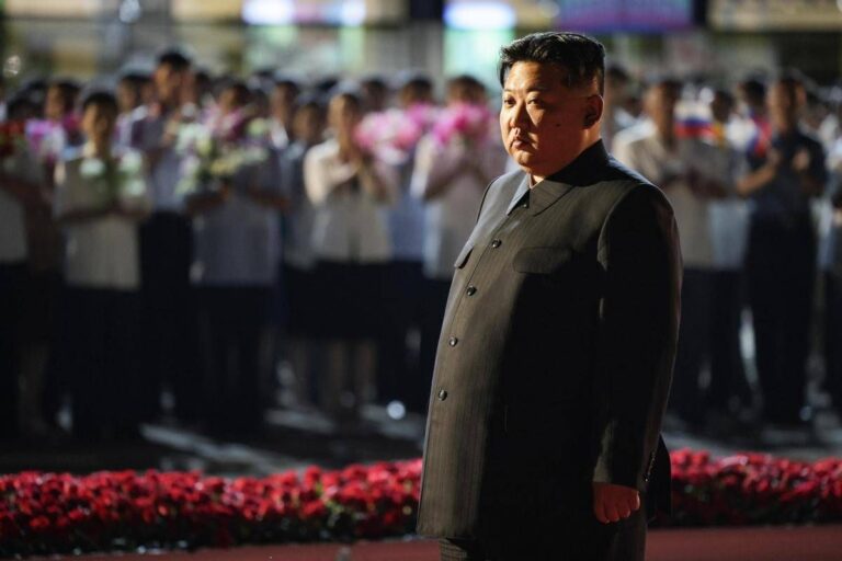 Ucraina, Kim elogia le “eroiche” truppe nordcoreane che hanno combattuto nel Kursk
