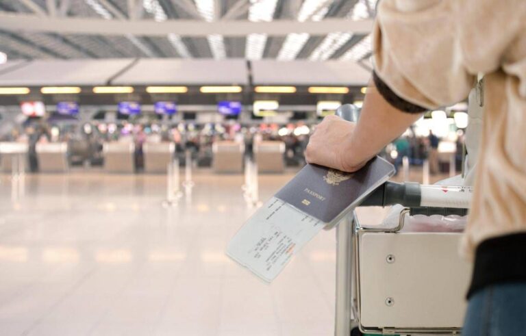 Viaggiare all’estero, regole e consigli per vacanze in sicurezza