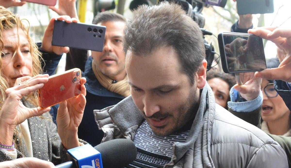 Caso Garlasco, oggi si torna in aula: confronto tra periti e consulenti su Dna Sempio