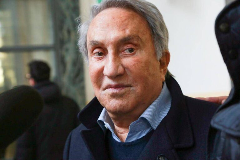 Emilio Fede, oggi l’ultimo saluto al giornalista: i funerali a Milano 2