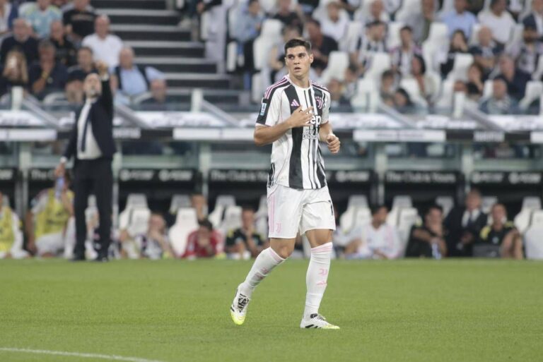 Juve-Inter 4-3: chi è Adzic, l’eroe bianconero del derby d’Italia