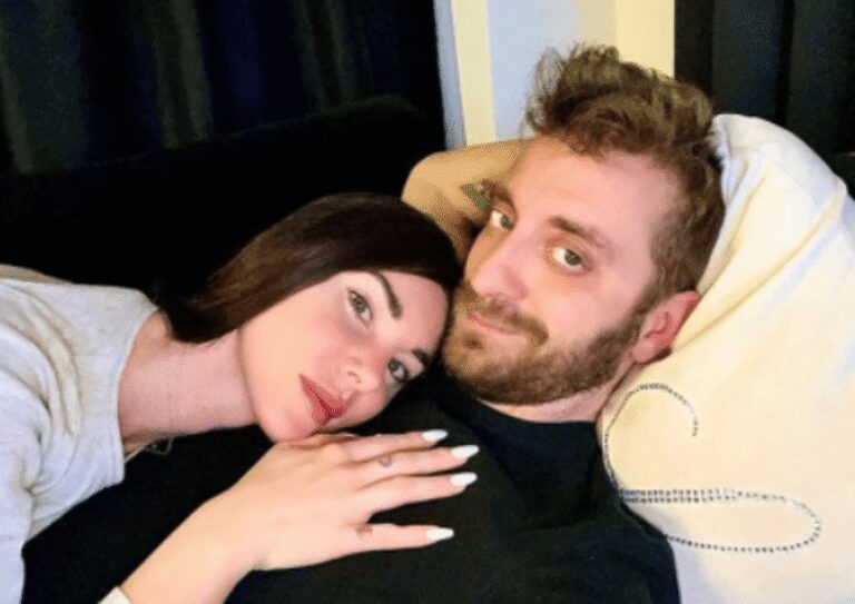 Stefano Corti e Bianca Atzei minacciati: “Sanno dove viviamo, paura per la nostra famiglia”
