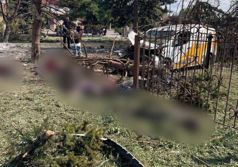 Ucraina, strage con 20 morti a Yarova. Zelensky: “Serve risposta Usa e Europa”