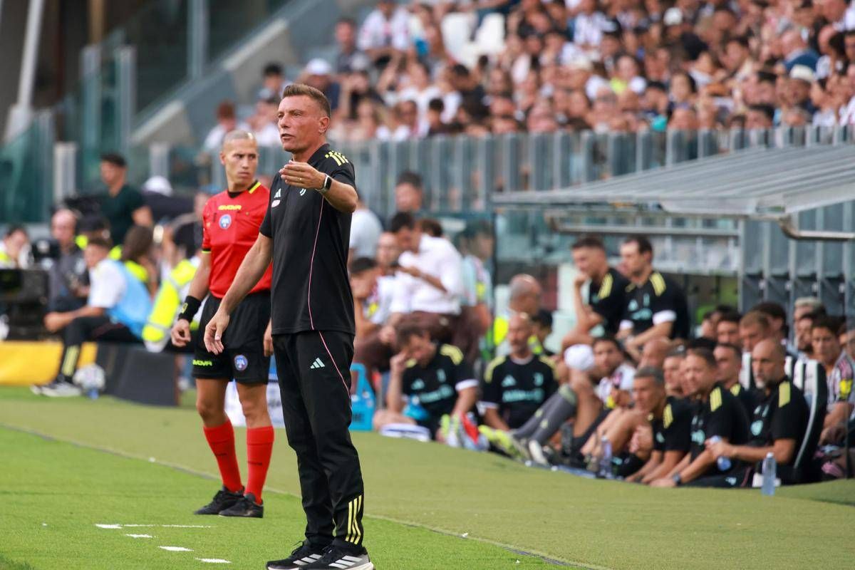 Massimo Brambilla, chi è nuovo allenatore (ad interim) della Juve