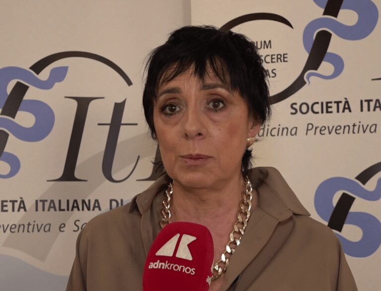 Vaccini, Siliquini (Siti): “In anziani e fragili un investimento in salute pubblica”