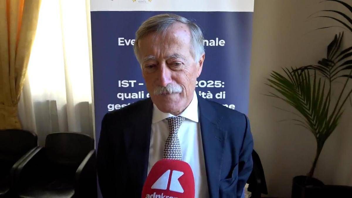 Andreoni (Simit): “Farmaci long acting nuovo fattore per trattamento Hiv”