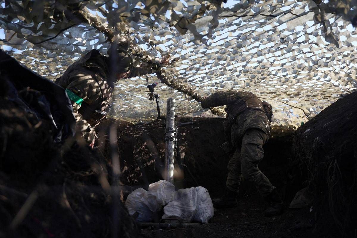 Battaglia a Pokrovsk, Kiev risponde con le forze speciali all’assedio di Mosca