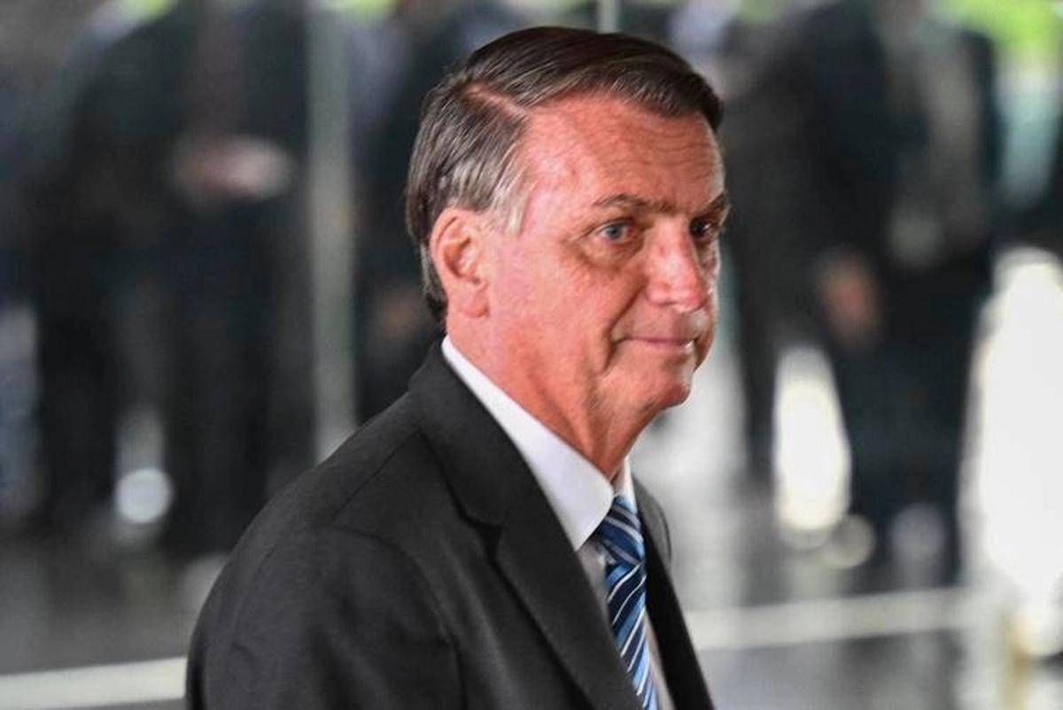 Bolsonaro ha esaurito i ricorsi, definitiva condanna a 27 anni per tentato golpe