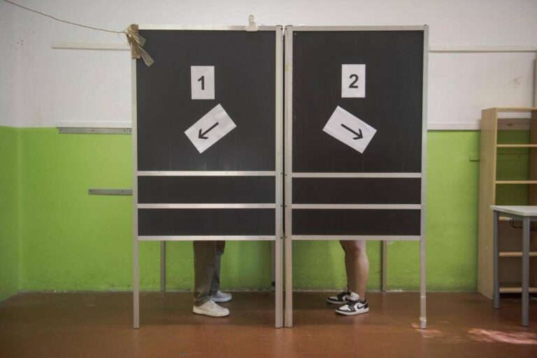 Legge elettorale tra intese, scontri e ‘truffe’: la storia complicata delle riforme in Italia