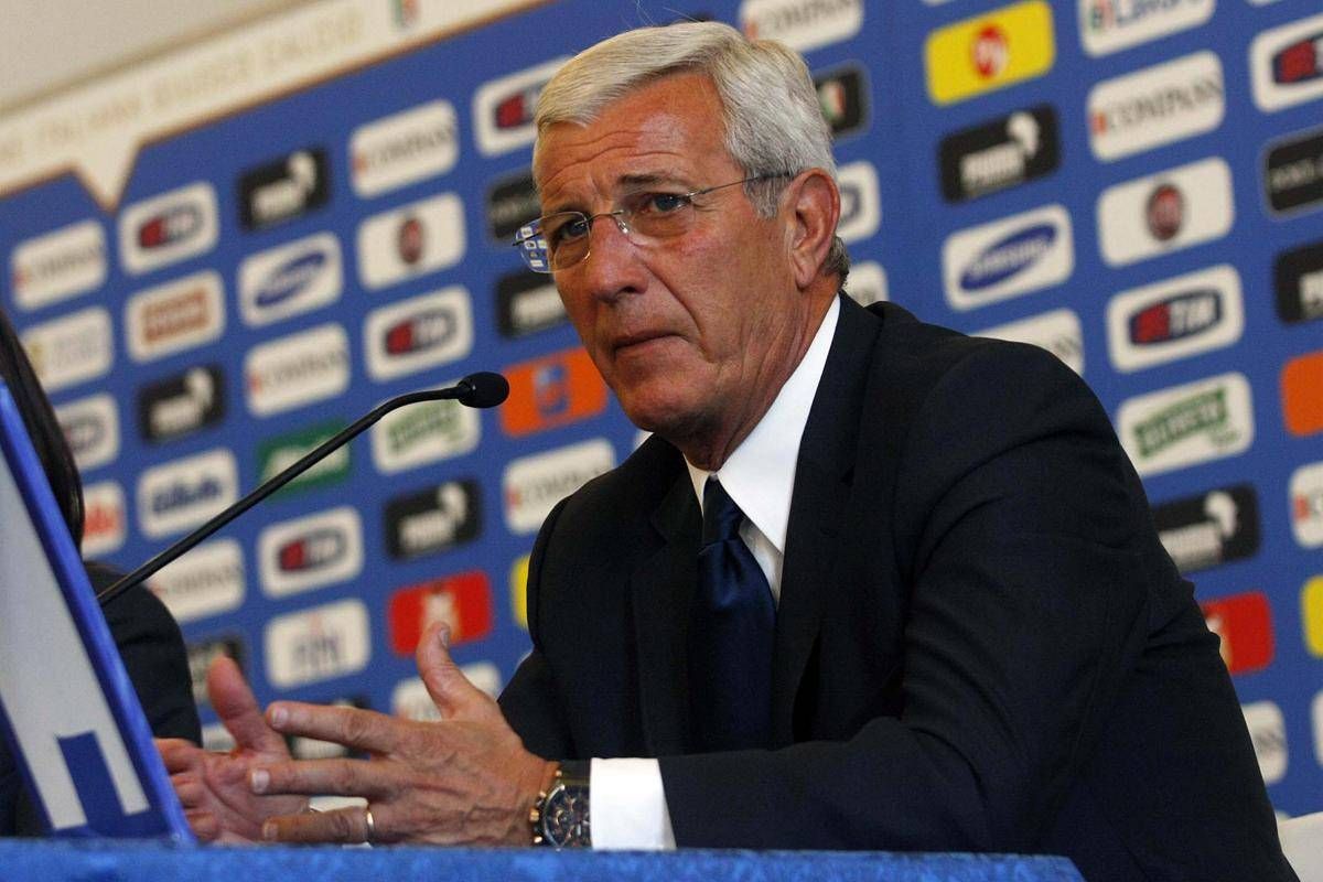 Lippi torna (per poco) in panchina: il discorso da brividi al Viareggio
