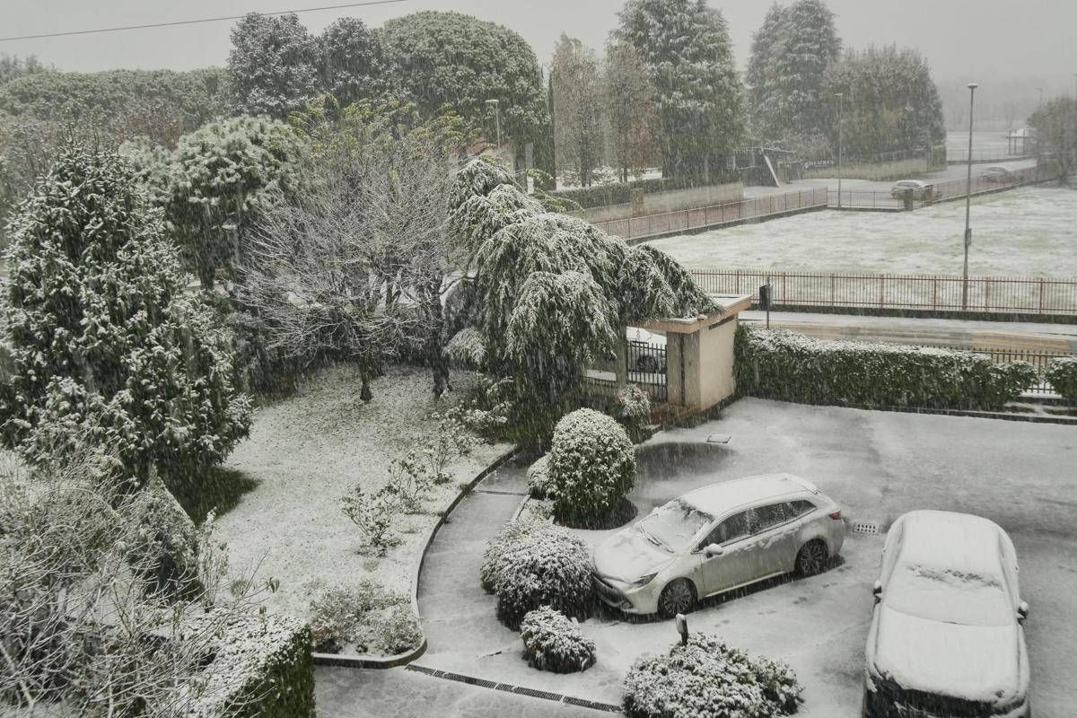 Maltempo sull’Italia con pioggia, vento e neve: scatta allerta in 11 Regioni