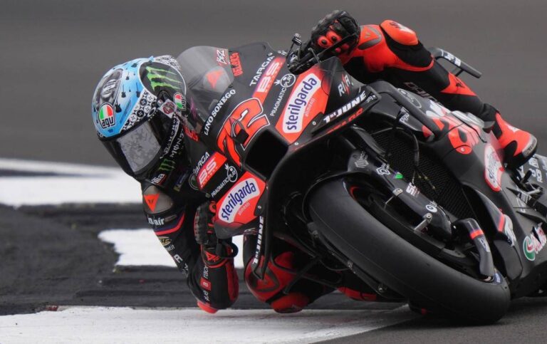 MotoGp, Bezzecchi in pole a Valencia. La griglia di partenza
