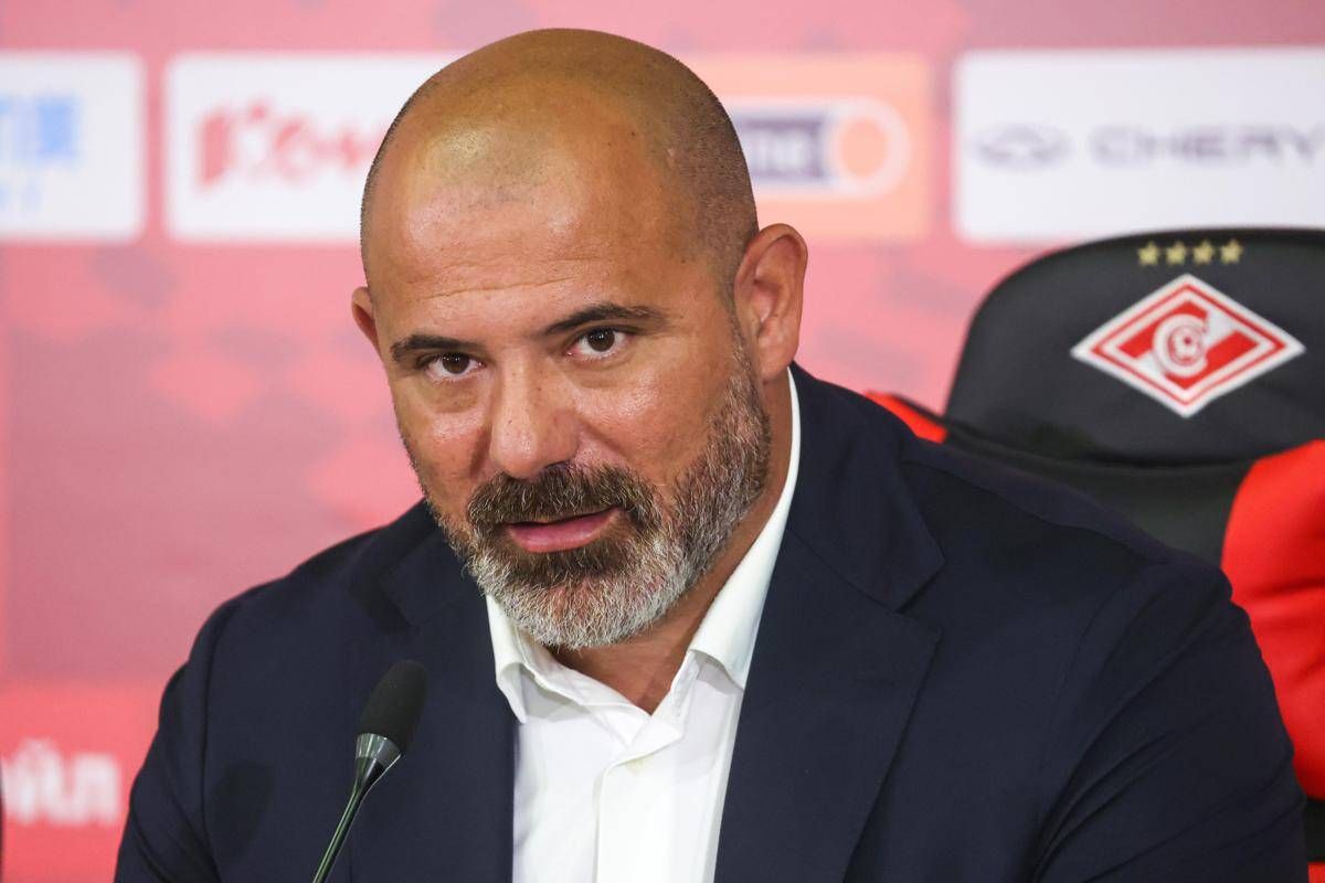 Stankovic, furia contro giornalista… in italiano: “Perché mi provochi?”