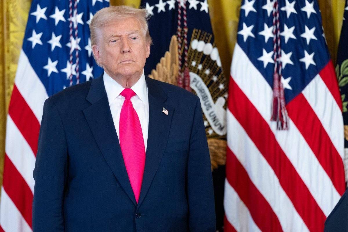 Venezuela, avvertimento di Trump: “Lo spazio aereo sia considerato interamente chiuso”