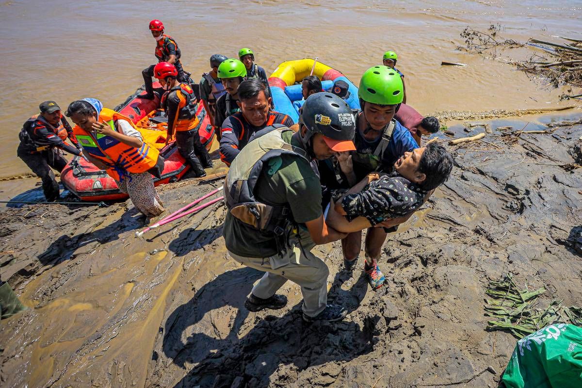 Asia colpita da inondazioni e frane, oltre 1.000 vittime: Sri Lanka e Indonesia in ginocchio