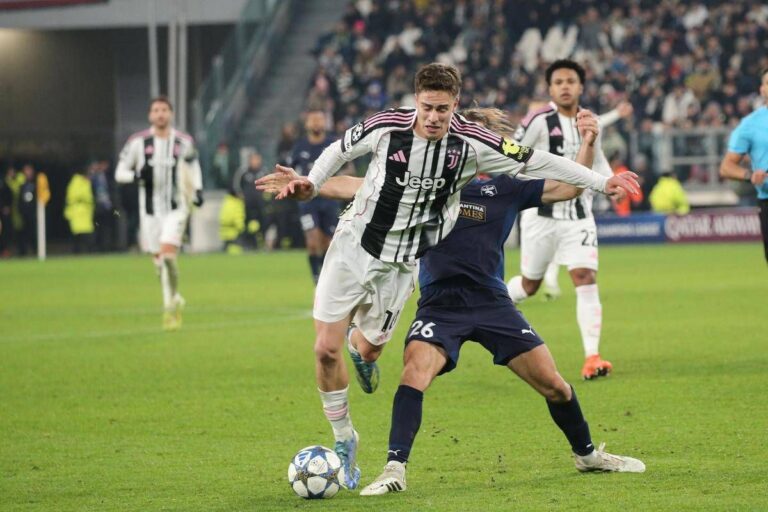 Champions, oggi Juve-Pafos 2-0 e Benfica-Napoli 2-0 – Le partite in diretta