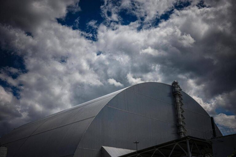 Chernobyl, danni alla centrale: l’allerta partita dall’Italia