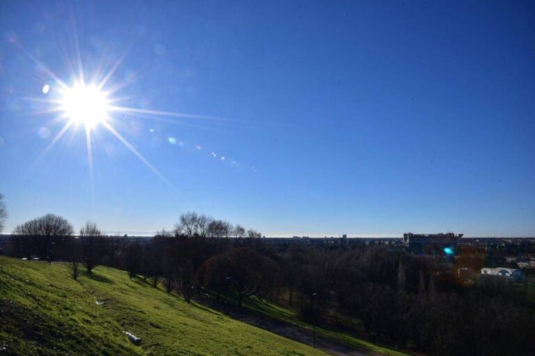 Dicembre al caldo, il meteo anomalo verso Natale: le previsioni