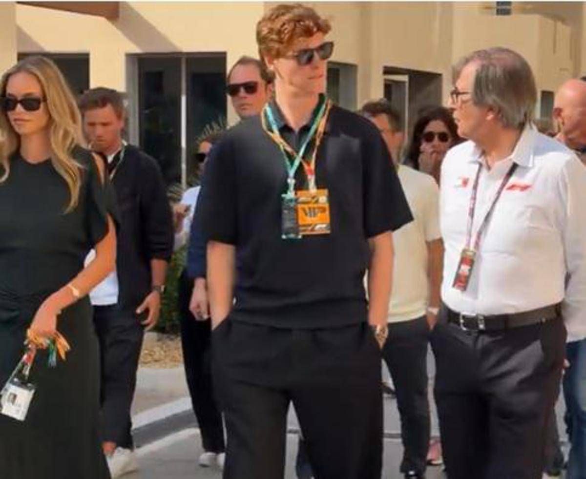 F1 Gp Abu Dhabi, anche Sinner ‘in pista’: Jannik ospite d’onore
