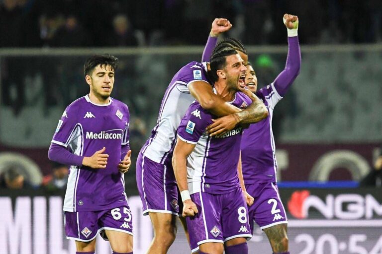 Fiorentina-Udinese 5-1, viola trovano la prima vittoria con Gudmundsson e Kean