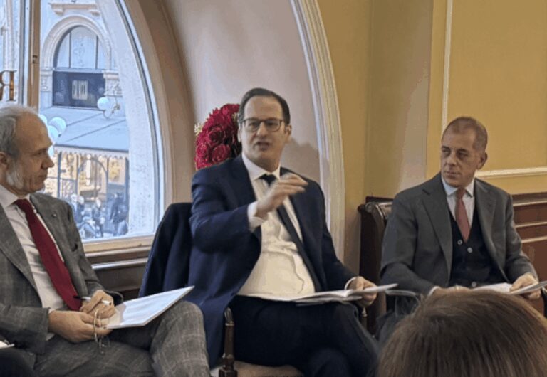 Imprese, Barbaresco (Mediobanca): “In Italia manca recupero produttività, cresce perché si lavora di più”