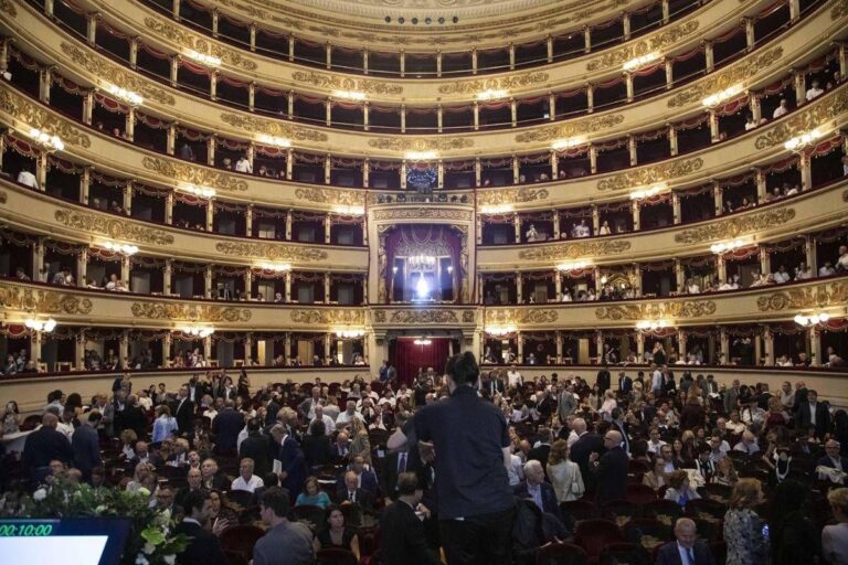 Per la Prima della Scala 1 milione 11mila telespettatori su Rai1