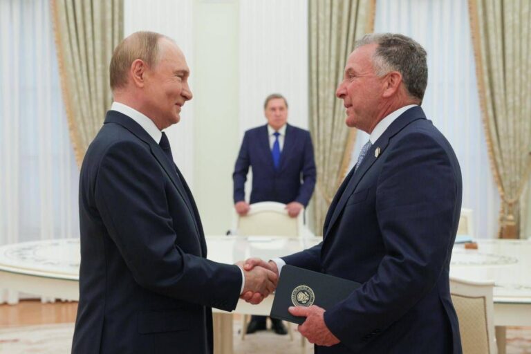 Russia-Ucraina, quanto pesa l’economia nelle scelte di Putin? Il fattore tempo