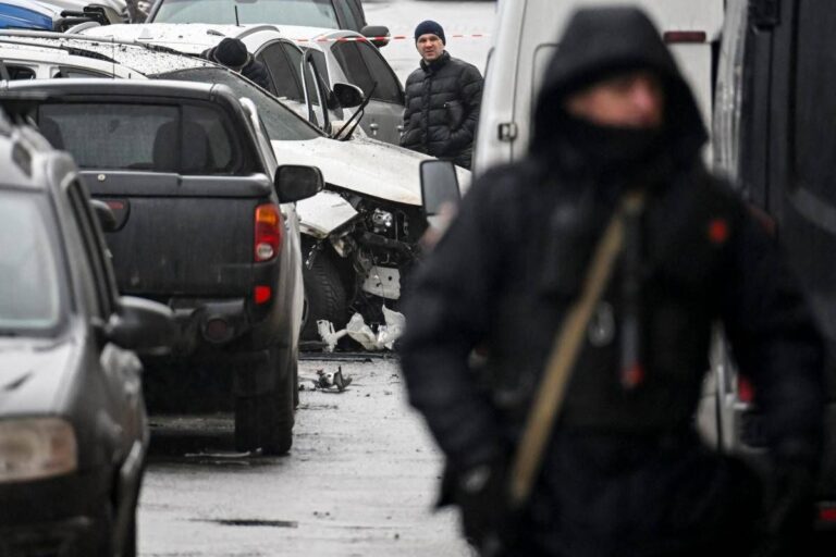 Russia, esplode auto a Mosca: ucciso ufficiale Stato Maggiore. Accuse a Kiev