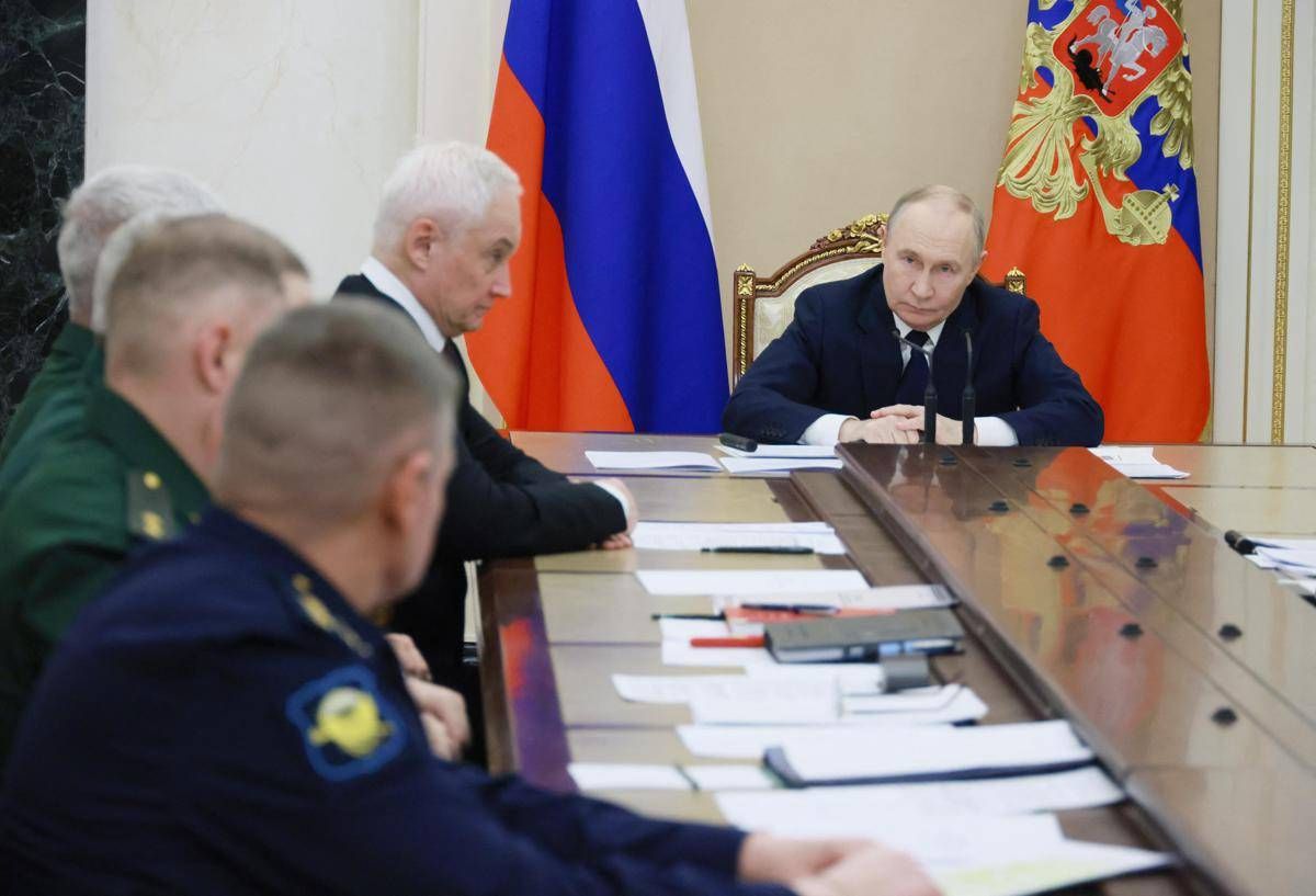 Russia, l’accusa a Kiev: “Ucraina ha attaccato casa di Putin”. Trump: “Molto male”